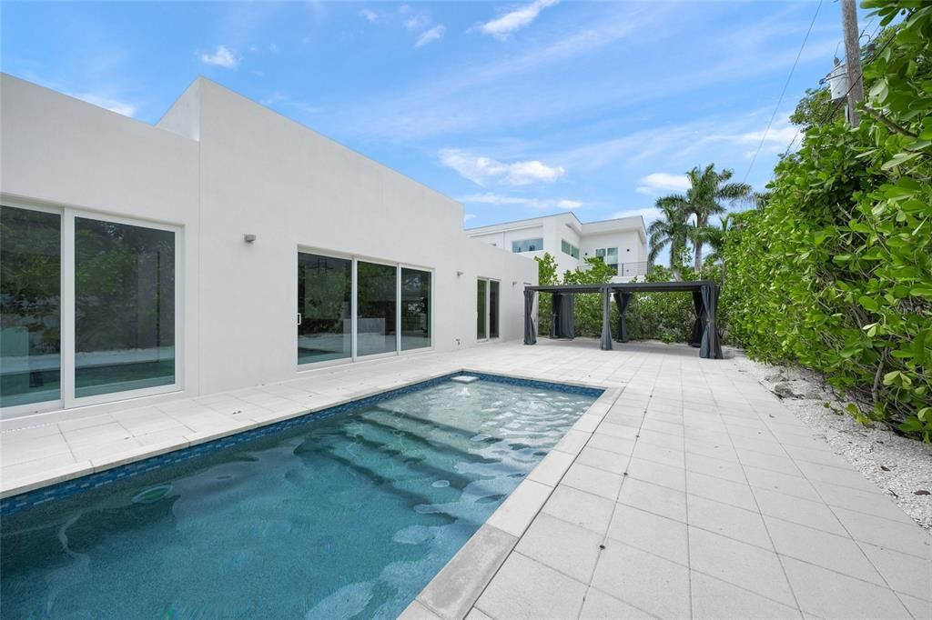 En Renta: $13,000 (4 camas, 4 baños, 3047 Pies cuadrados)