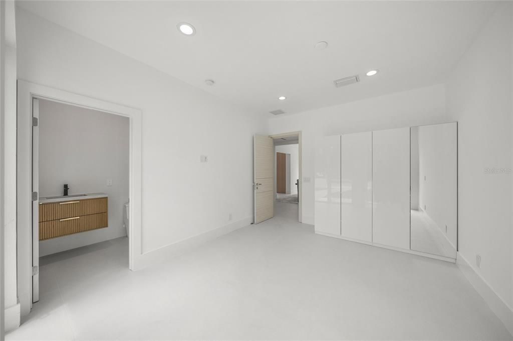 En Renta: $13,000 (4 camas, 4 baños, 3047 Pies cuadrados)