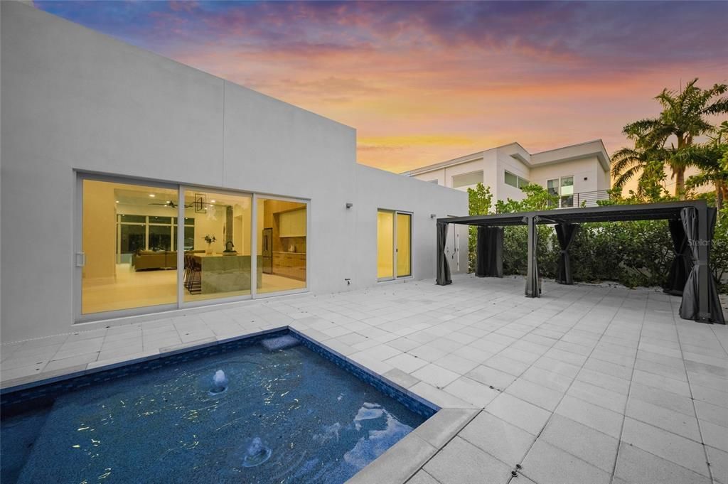 En Renta: $13,000 (4 camas, 4 baños, 3047 Pies cuadrados)