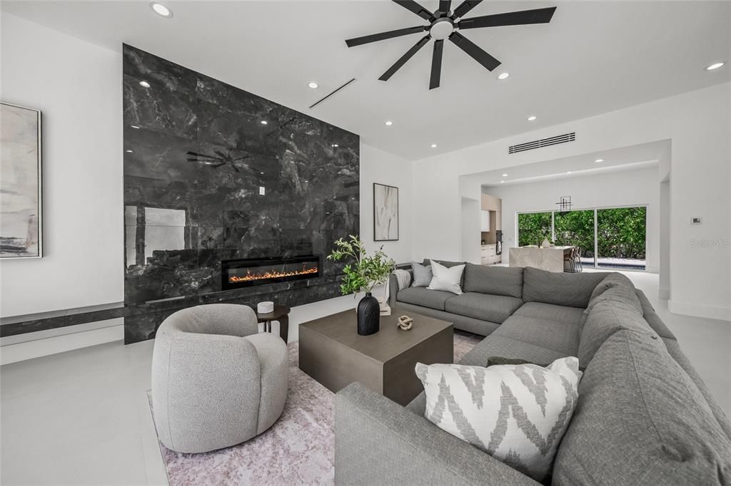 En Renta: $13,000 (4 camas, 4 baños, 3047 Pies cuadrados)