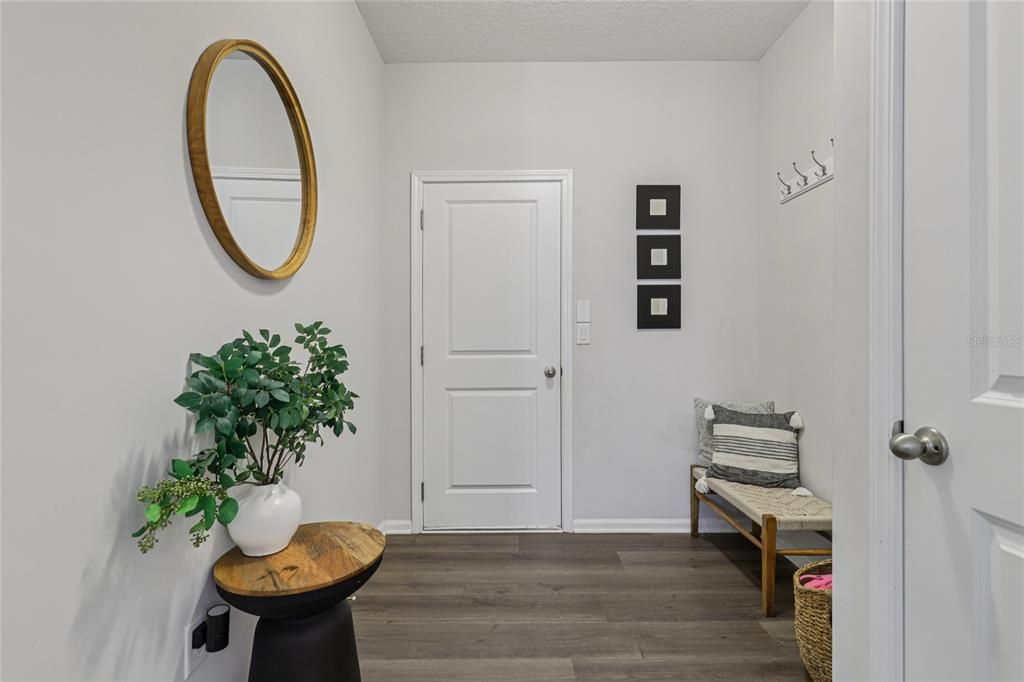 En Venta: $737,000 (5 camas, 4 baños, 3309 Pies cuadrados)