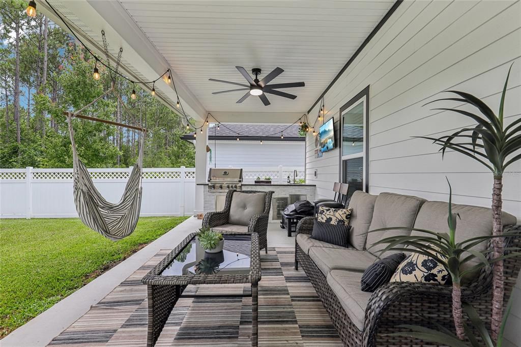 En Venta: $737,000 (5 camas, 4 baños, 3309 Pies cuadrados)