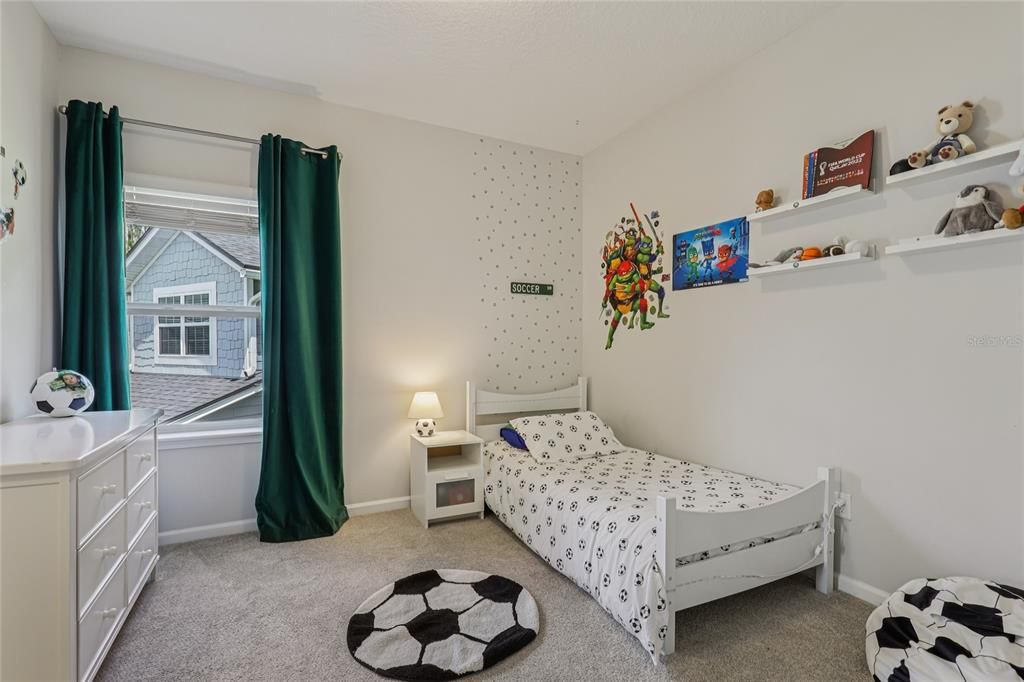 En Venta: $737,000 (5 camas, 4 baños, 3309 Pies cuadrados)