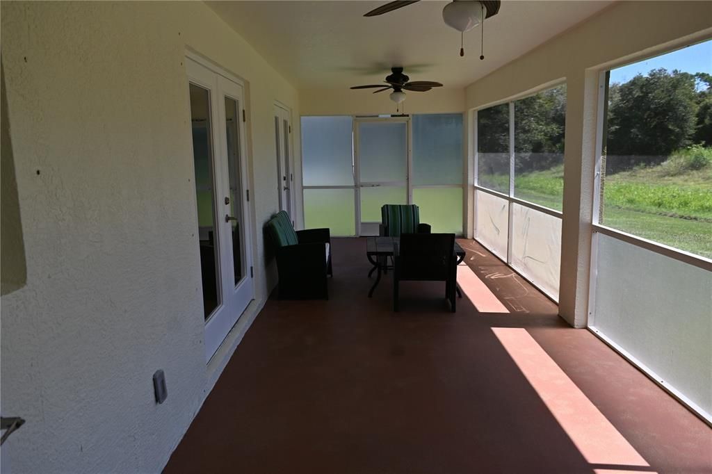 В аренду: $4,500 (3 спален, 2 ванн, 1728 Квадратных фут)