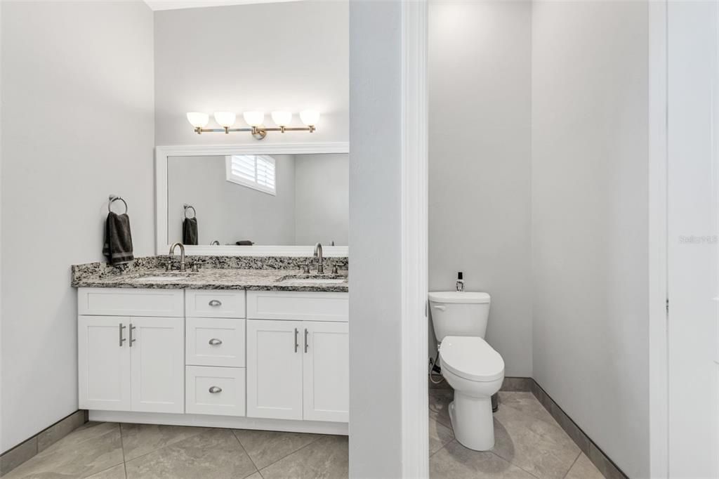 待售: $365,000 (3 贝兹, 2 浴室, 2168 平方英尺)