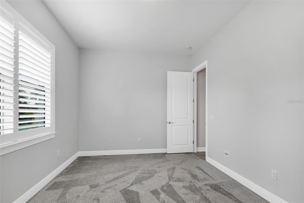 待售: $365,000 (3 贝兹, 2 浴室, 2168 平方英尺)