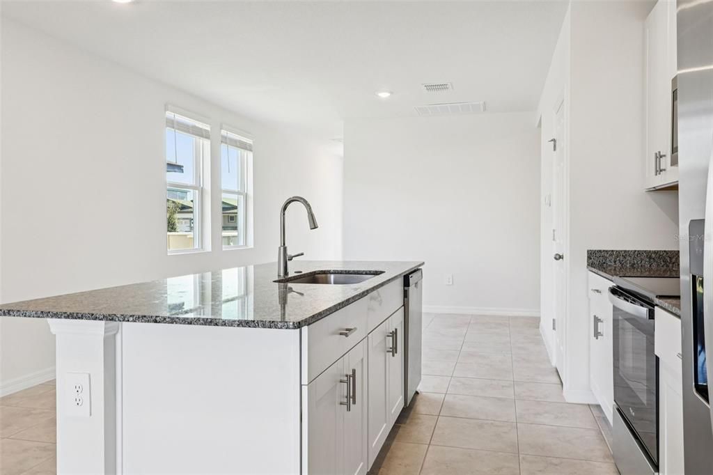 For Sale: $296,070 (3 beds, 2 baths, 1483 Square Feet)