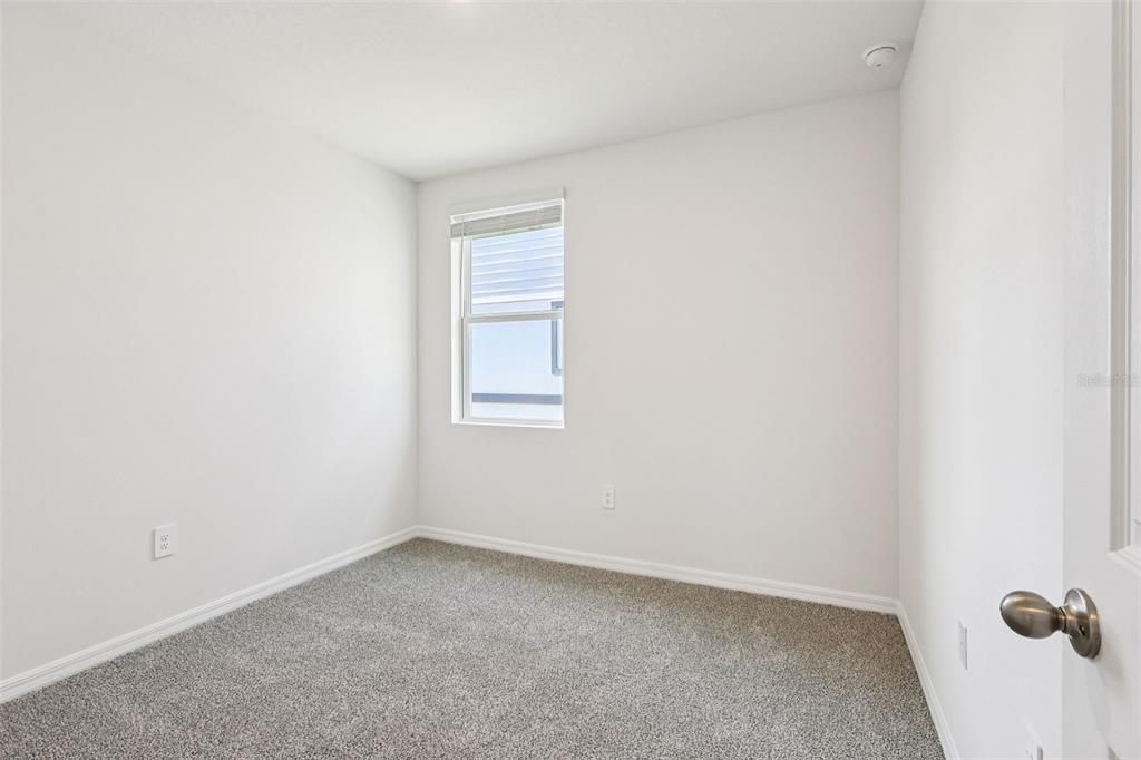 For Sale: $296,070 (3 beds, 2 baths, 1483 Square Feet)