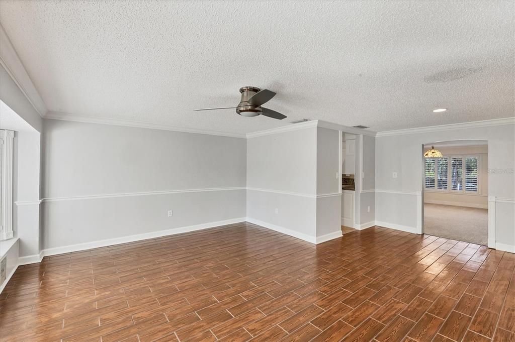 待售: $514,900 (3 贝兹, 2 浴室, 2432 平方英尺)