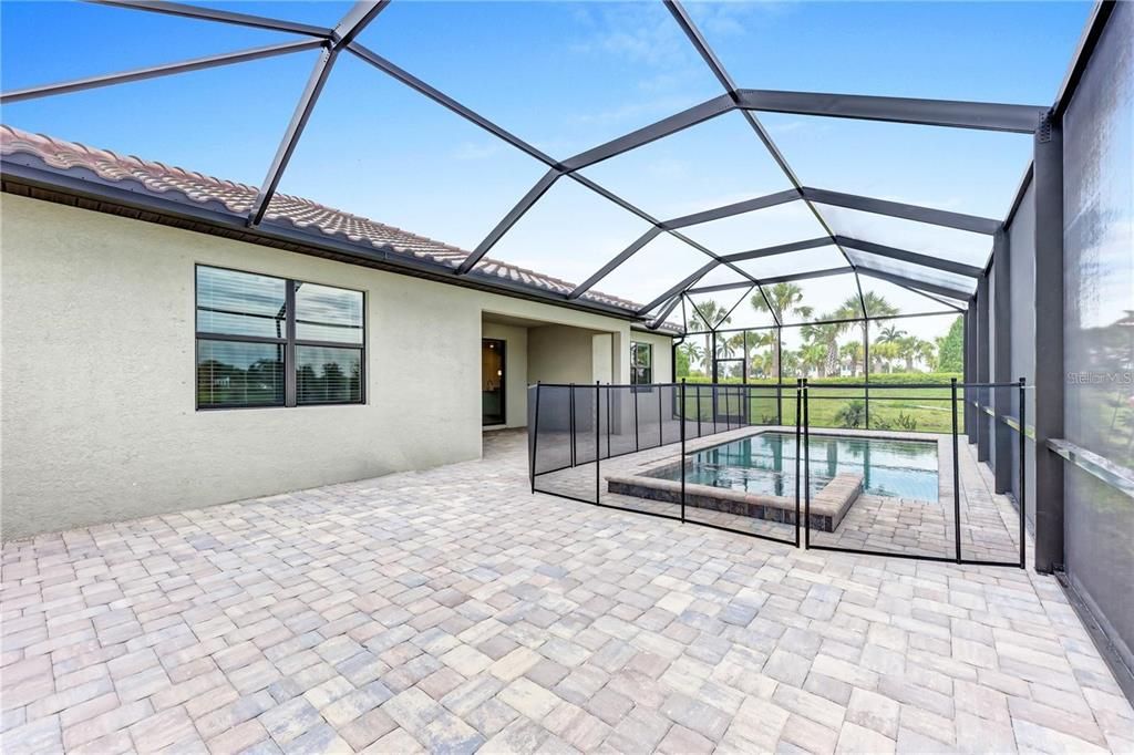 出租: $5,250 (3 贝兹, 3 浴室, 2444 平方英尺)