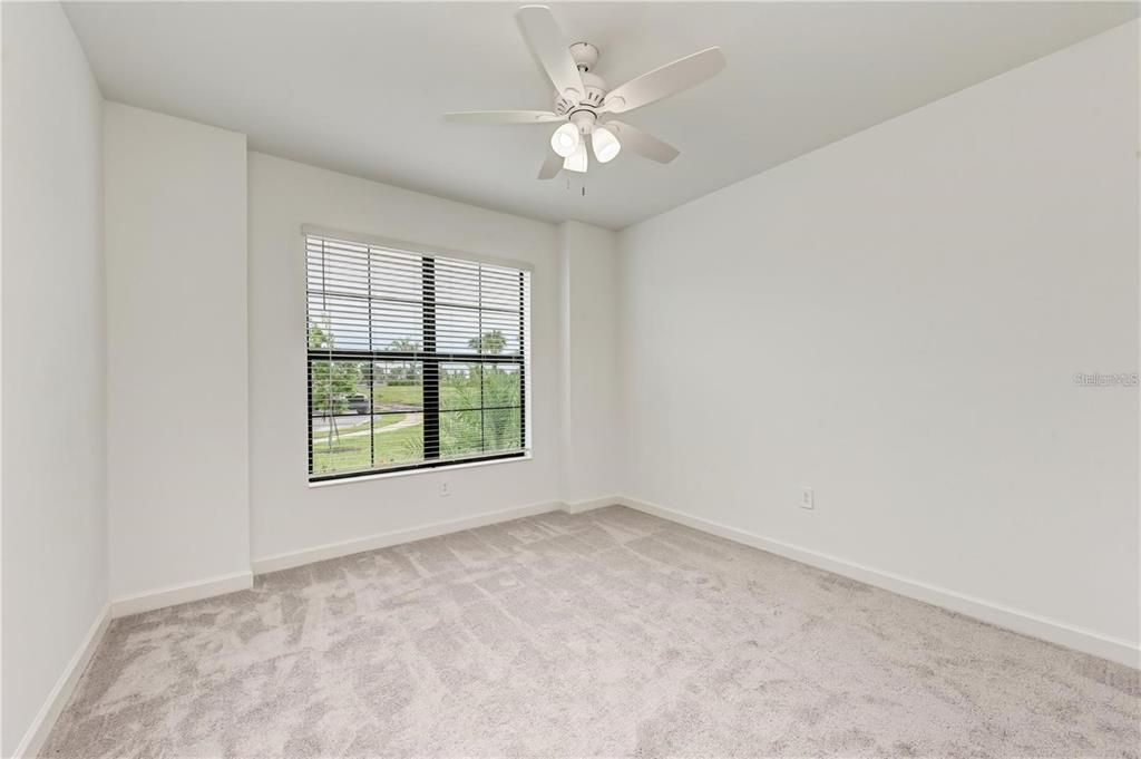 出租: $5,250 (3 贝兹, 3 浴室, 2444 平方英尺)