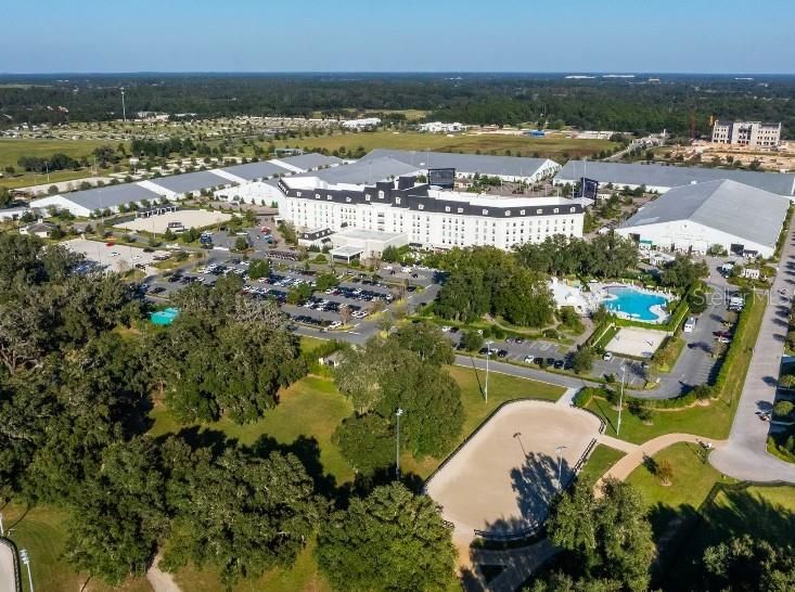 For Sale: $499,900 (4 beds, 2 baths, 1876 Square Feet)