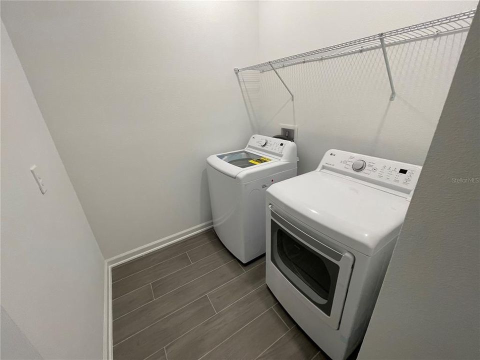 En Renta: $2,950 (4 camas, 3 baños, 2199 Pies cuadrados)