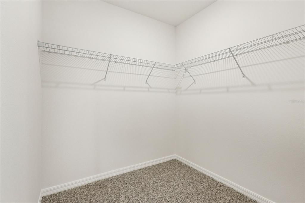 На продажу: $296,070 (3 спален, 2 ванн, 1483 Квадратных фут)