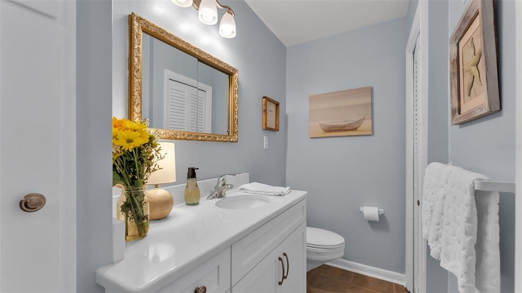 На продажу: $249,900 (3 спален, 2 ванн, 1936 Квадратных фут)