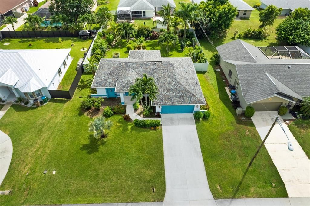 合同活跃: $299,900 (3 贝兹, 2 浴室, 1205 平方英尺)