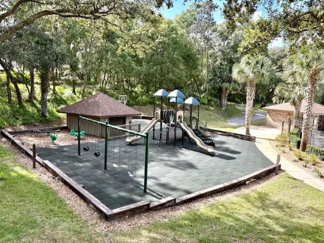 待售: $449,000 (3 贝兹, 2 浴室, 2369 平方英尺)