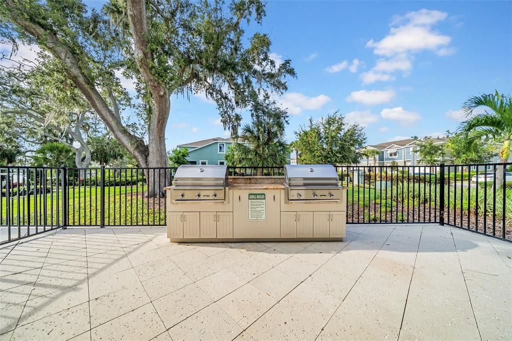 待售: $669,000 (4 贝兹, 3 浴室, 2587 平方英尺)