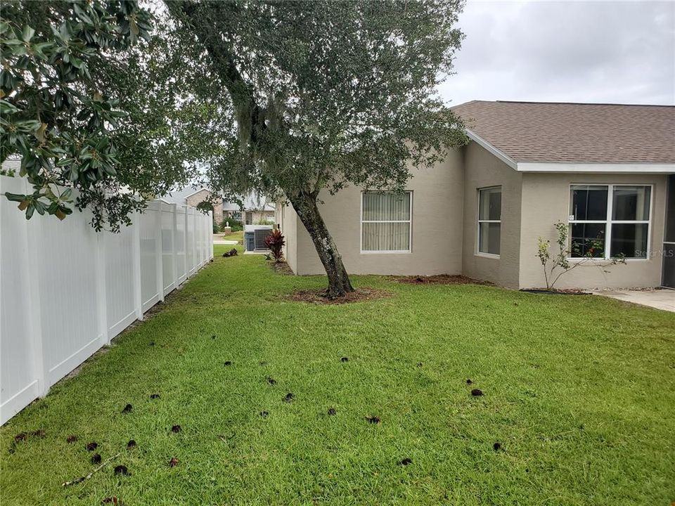 В аренду: $1,850 (3 спален, 2 ванн, 1775 Квадратных фут)