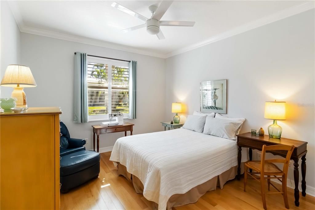 合同活跃: $519,000 (3 贝兹, 2 浴室, 2150 平方英尺)