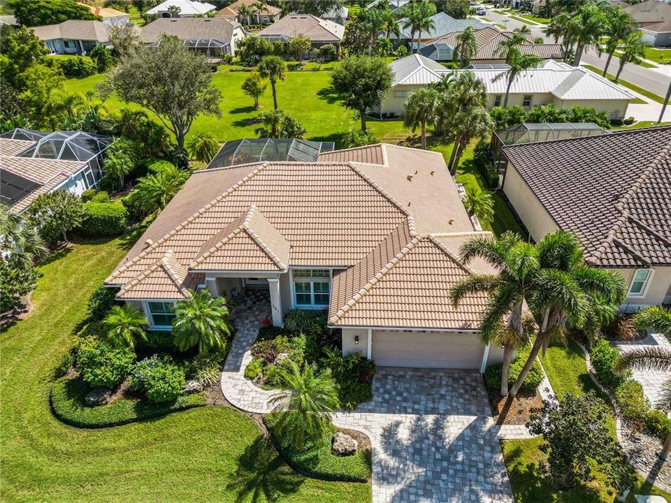 合同活跃: $519,000 (3 贝兹, 2 浴室, 2150 平方英尺)