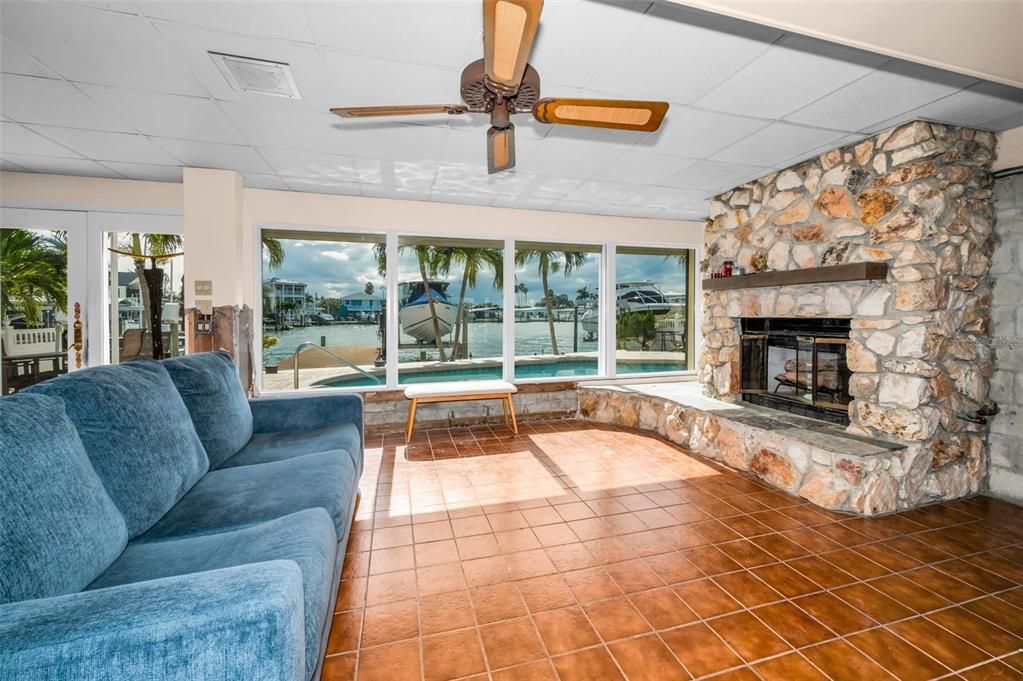 For Sale: $1,100,000 (5 beds, 4 baths, 3302 Square Feet)