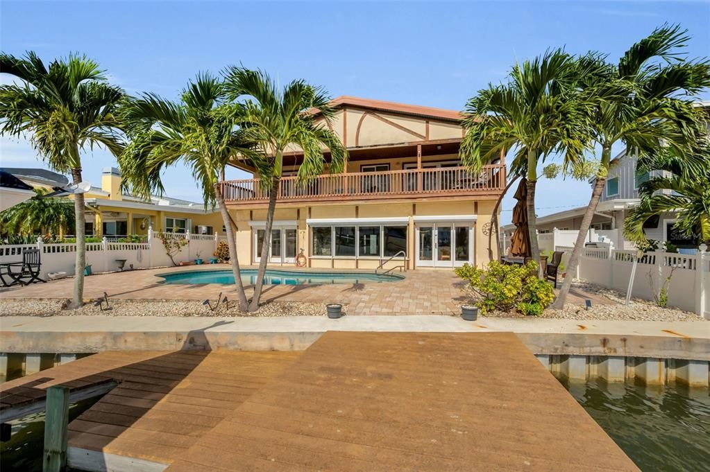 For Sale: $1,100,000 (5 beds, 4 baths, 3302 Square Feet)