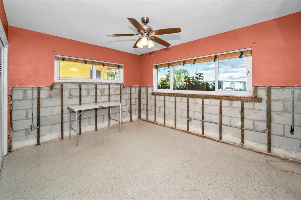 For Sale: $1,100,000 (5 beds, 4 baths, 3302 Square Feet)