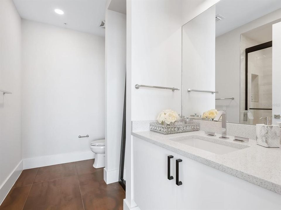 En Venta: $4,500,000 (3 camas, 3 baños, 3630 Pies cuadrados)