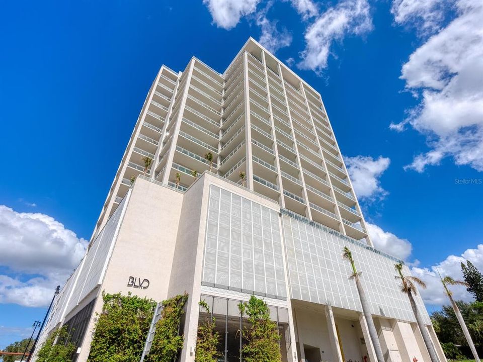 En Venta: $4,500,000 (3 camas, 3 baños, 3630 Pies cuadrados)