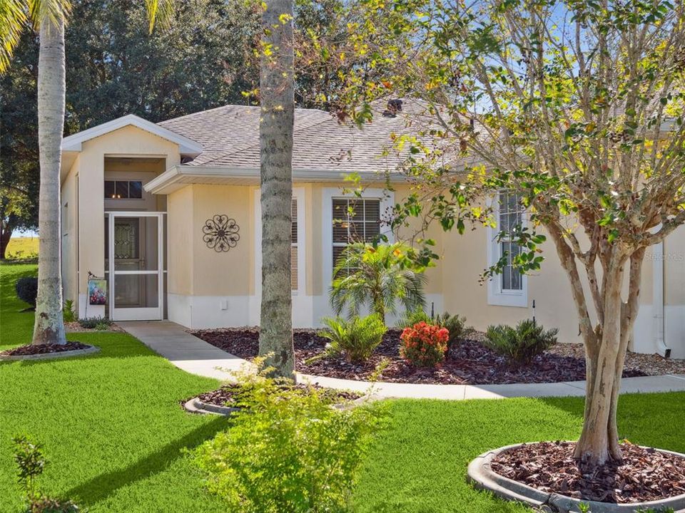 For Sale: $289,000 (2 beds, 2 baths, 1332 Square Feet)