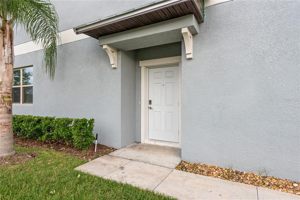 For Rent: $2,000 (3 beds, 2 baths, 1854 Square Feet)