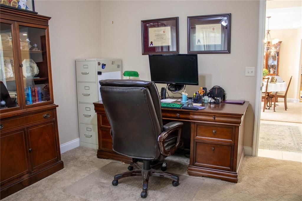 En Venta: $375,000 (3 camas, 2 baños, 2246 Pies cuadrados)