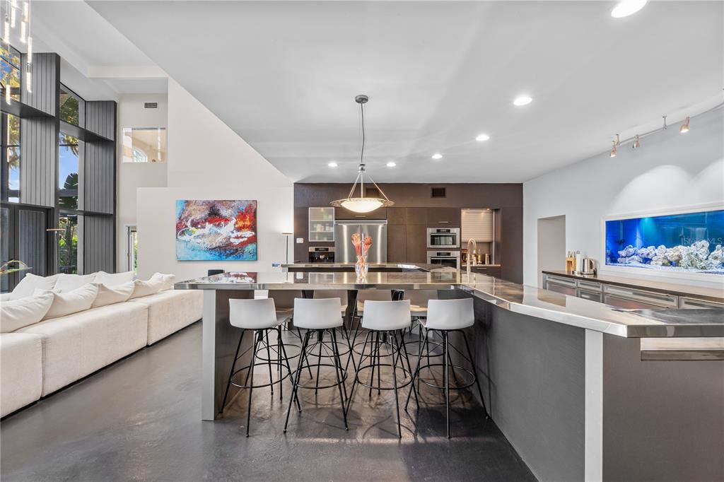 For Sale: $1,575,000 (7 beds, 5 baths, 7448 Square Feet)