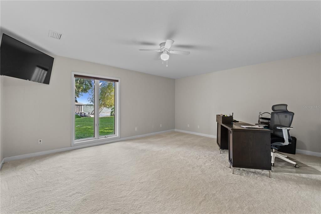 For Sale: $1,575,000 (7 beds, 5 baths, 7448 Square Feet)