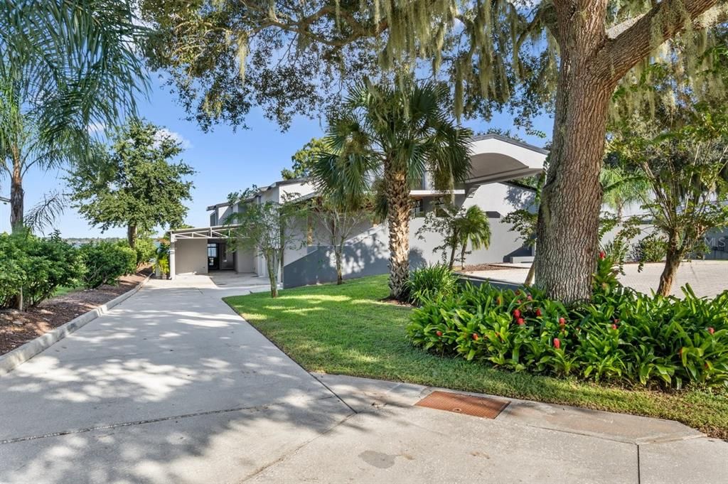 For Sale: $1,575,000 (7 beds, 5 baths, 7448 Square Feet)