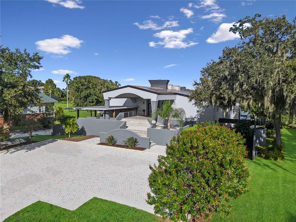 For Sale: $1,575,000 (7 beds, 5 baths, 7448 Square Feet)