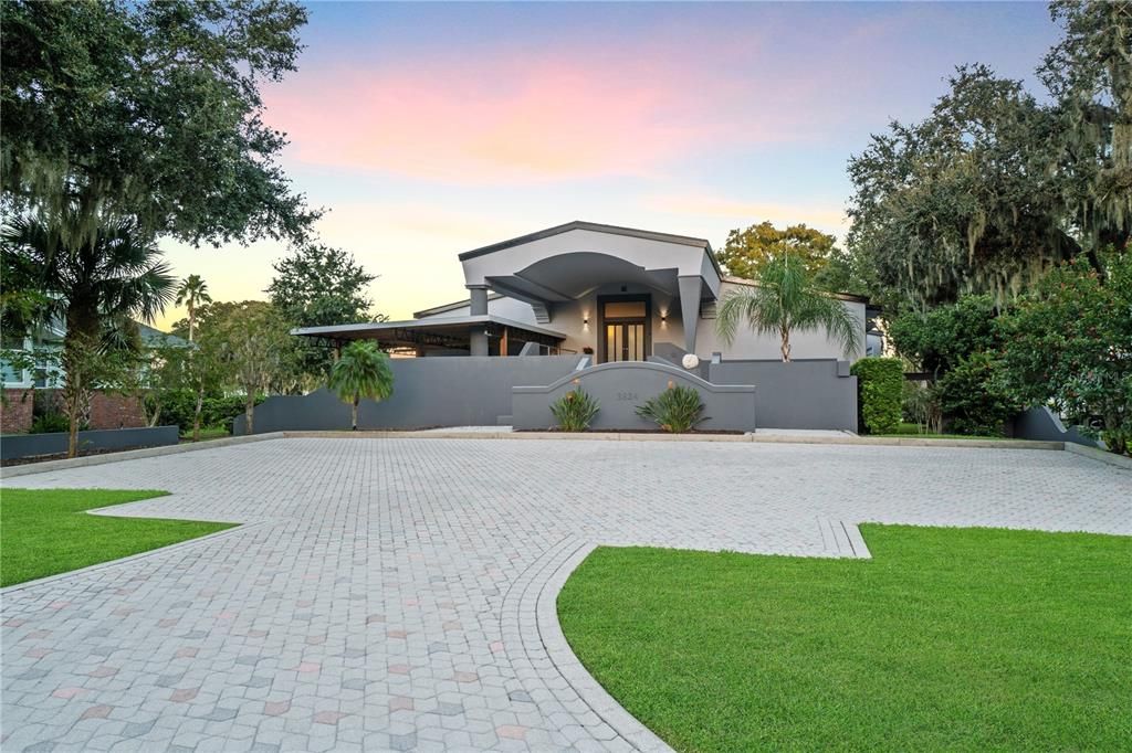 For Sale: $1,575,000 (7 beds, 5 baths, 7448 Square Feet)