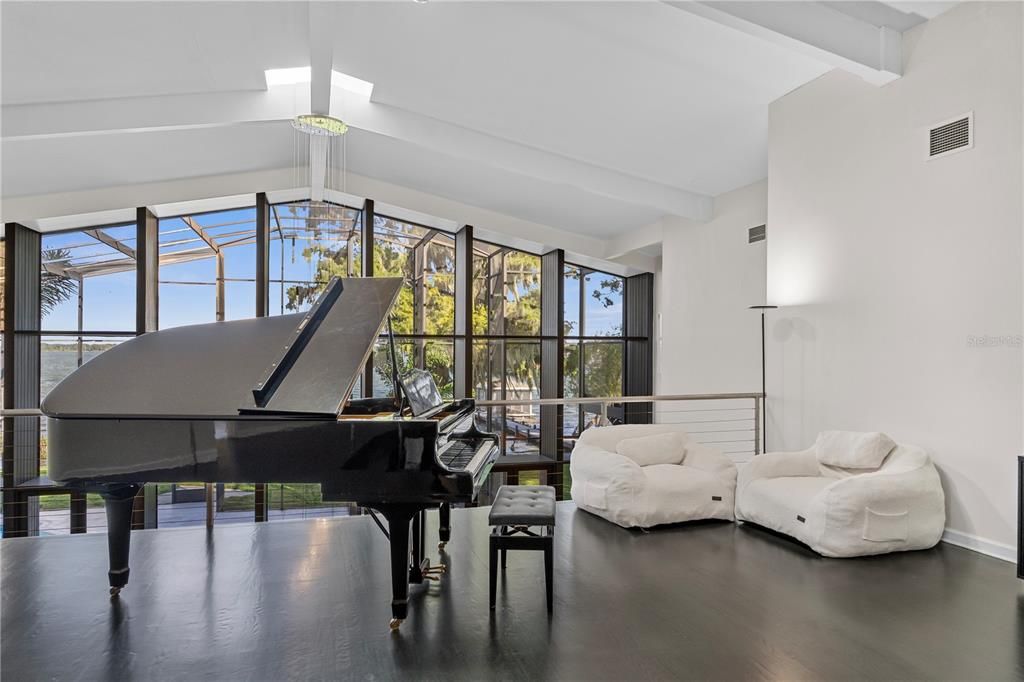 For Sale: $1,575,000 (7 beds, 5 baths, 7448 Square Feet)