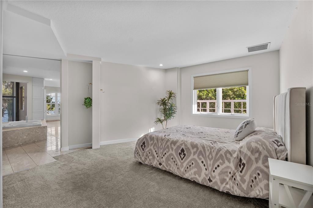 For Sale: $1,575,000 (7 beds, 5 baths, 7448 Square Feet)