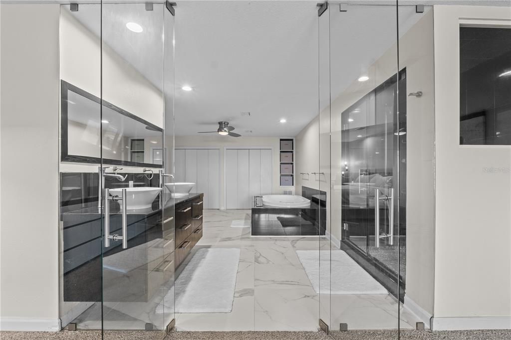 For Sale: $1,575,000 (7 beds, 5 baths, 7448 Square Feet)