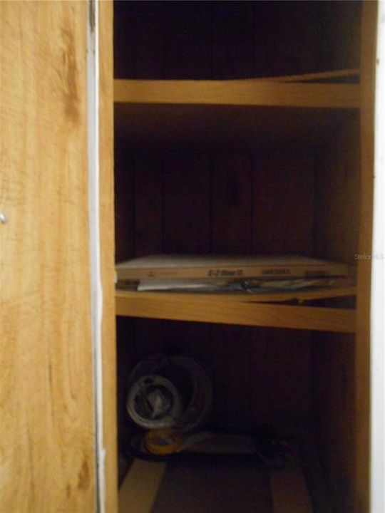 For Sale: $175,000 (3 beds, 2 baths, 1152 Square Feet)