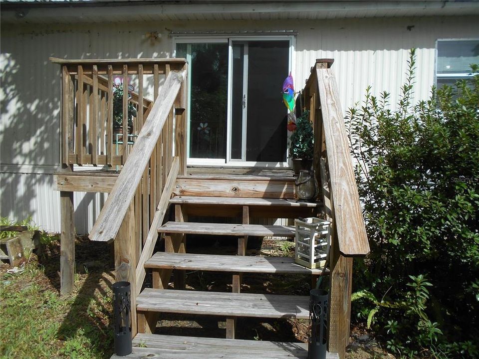 For Sale: $175,000 (3 beds, 2 baths, 1152 Square Feet)