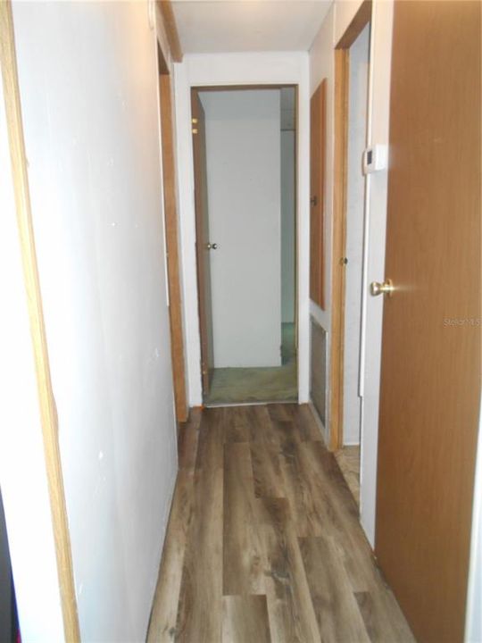 For Sale: $175,000 (3 beds, 2 baths, 1152 Square Feet)