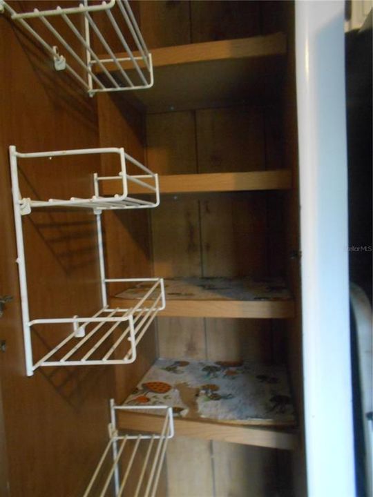 For Sale: $175,000 (3 beds, 2 baths, 1152 Square Feet)