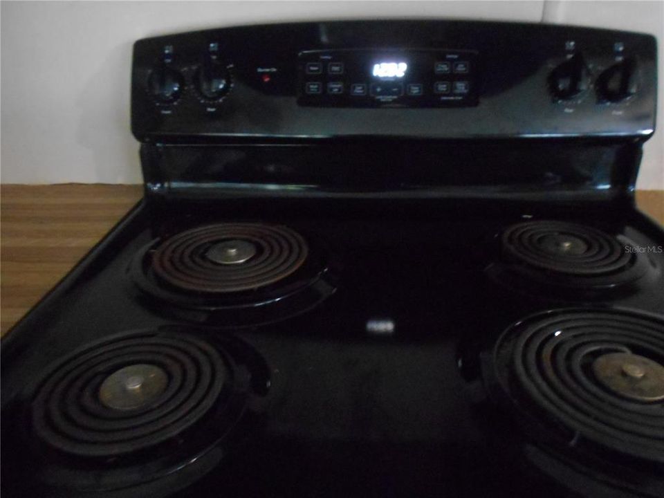 For Sale: $175,000 (3 beds, 2 baths, 1152 Square Feet)