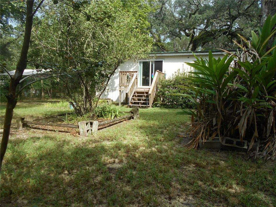 For Sale: $175,000 (3 beds, 2 baths, 1152 Square Feet)