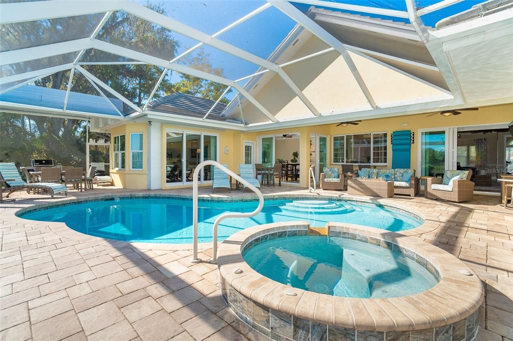 For Sale: $1,049,000 (3 beds, 3 baths, 3008 Square Feet)