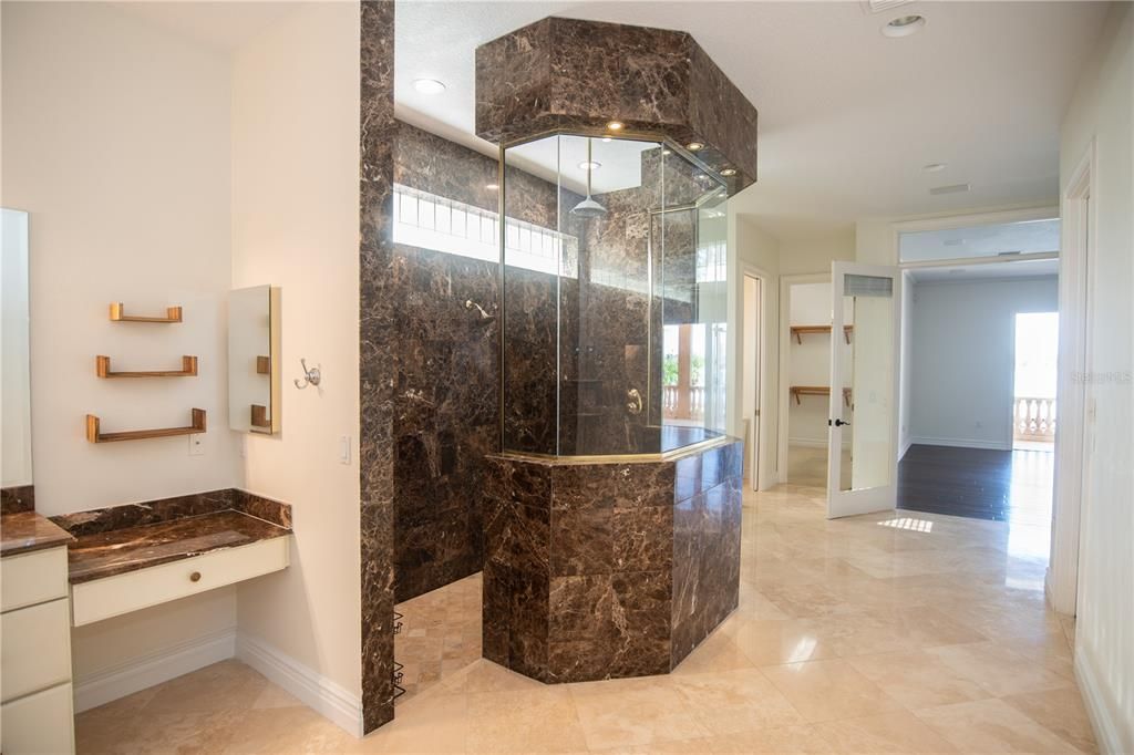 В аренду: $10,500 (4 спален, 3 ванн, 5073 Квадратных фут)