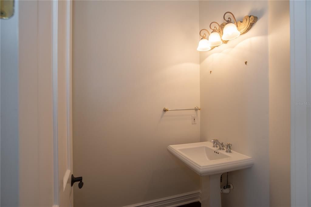 В аренду: $10,500 (4 спален, 3 ванн, 5073 Квадратных фут)